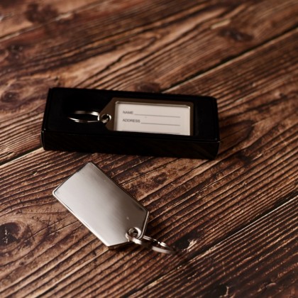 Metal Keychain With Name Tag