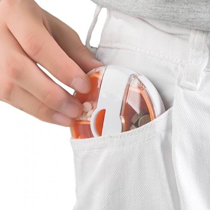 Portable Pill Storage Box With Cutter