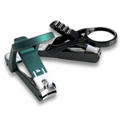 Manicure Nail Clipper With Magnifier Glass