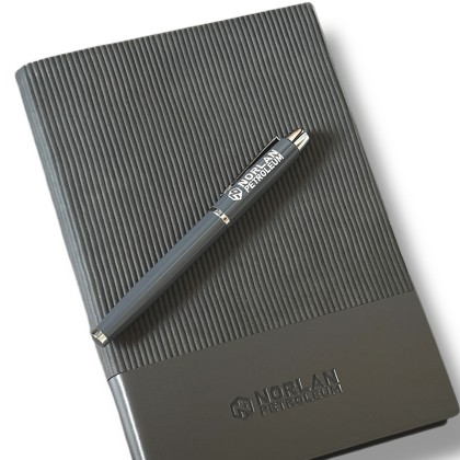 Exclusive PU Leather Notebook Set with Custom Corporate Branding – Premium Gift Set