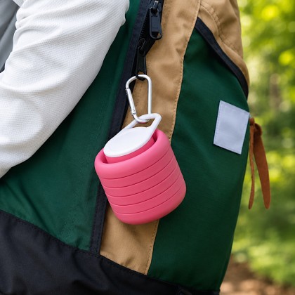 Premium 600ml Reusable Foldable Silicone Water Bottle with Leak-Proof Screw Cap and Carabiner